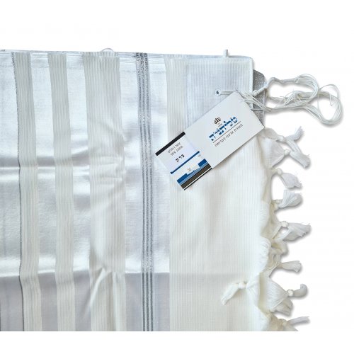 Barak Wool Tallit Prayer Shawl, Lightweight Non slip with Silver Stripes - Talitnia