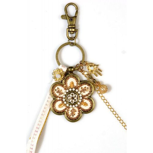 Flower Keychain in Beige and Gold - Ester Shahaf