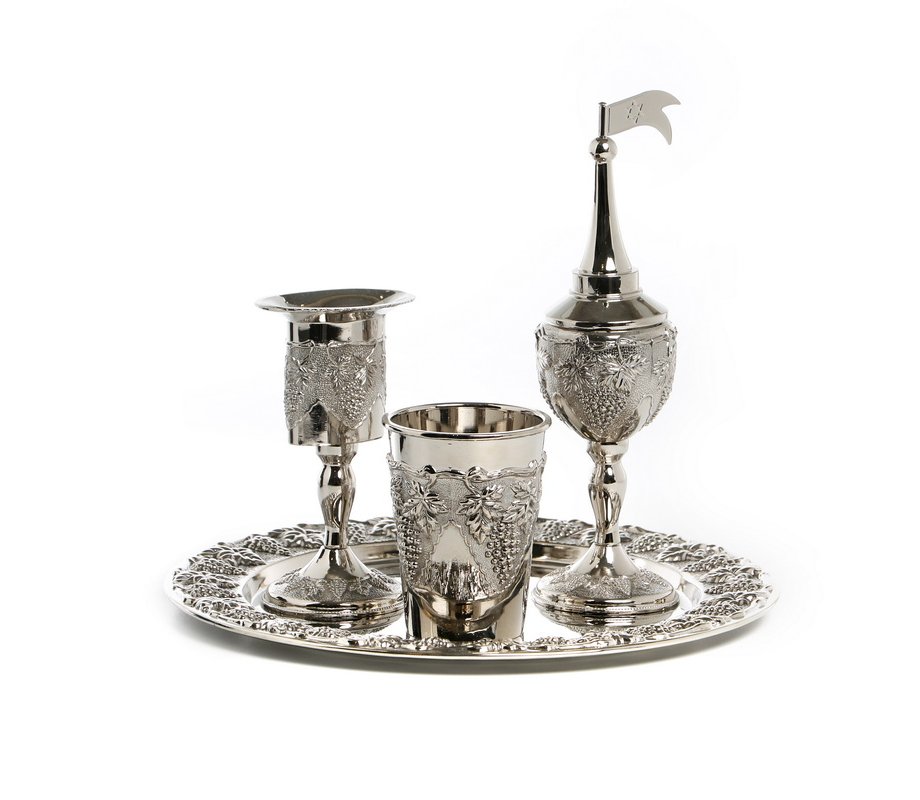 Four-Piece Havdalah Set with Grape Design - Silver Plated