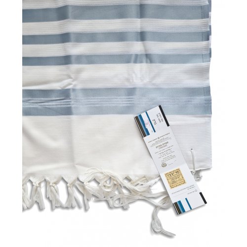 Lightweight Non-slip Wool Tallit Prayer Shawl, Barak Talitania - Light Blue Stripes