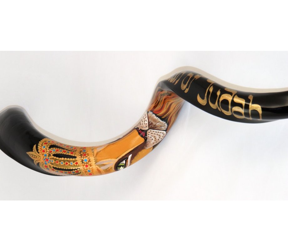 Lion of Judah with Crown Hand Painted Yemenite Shofar
