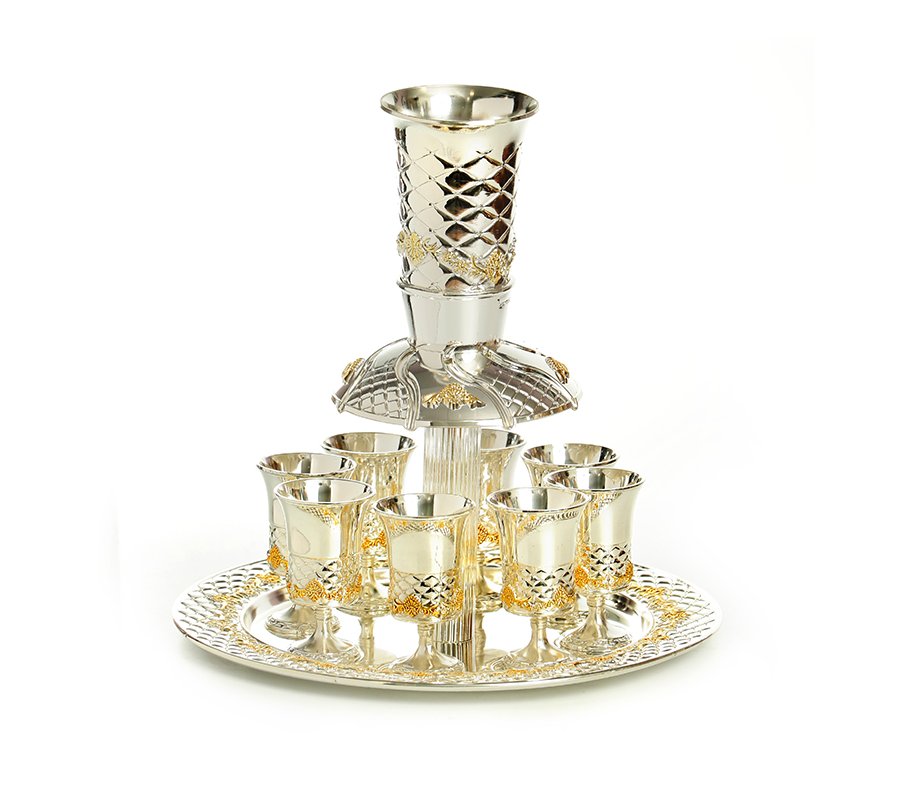 Silver Plated Wine Fountain with Decorative Gold Elements and 8 small Cups on Tray